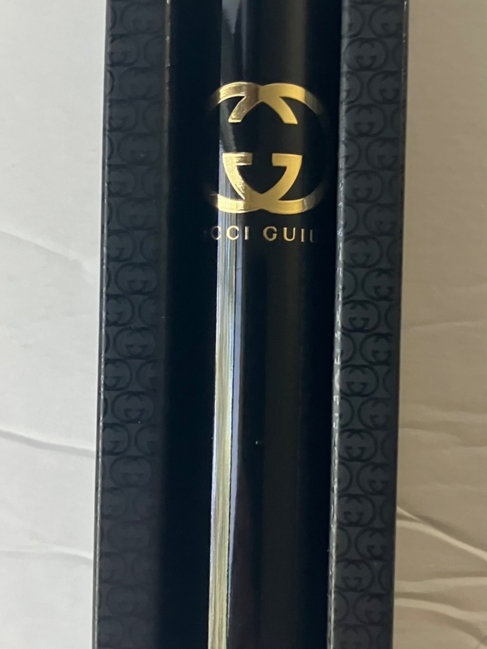 Gucci Guilty EDT Spray travel size 0.25 oz. - Picture 6 of 7